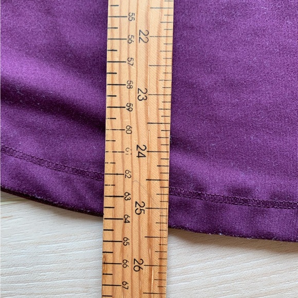 Active wear tank top - Picture 7 of 10